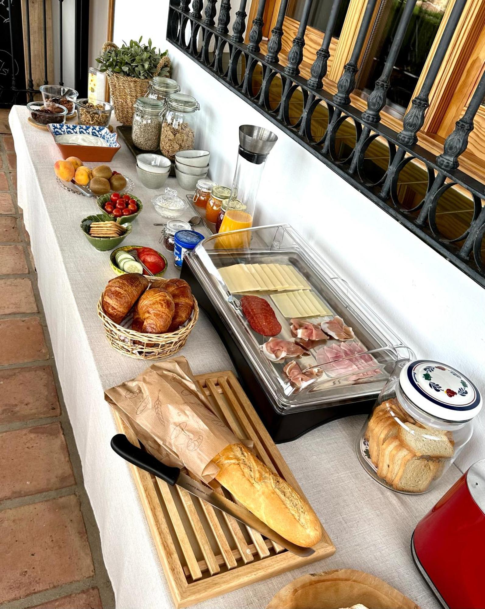 Bed & Breakfast Casa Del Palta Canillas de Albaida Ngoại thất bức ảnh